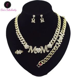 “Mom” Hugs & Kisses Cuban Link Set